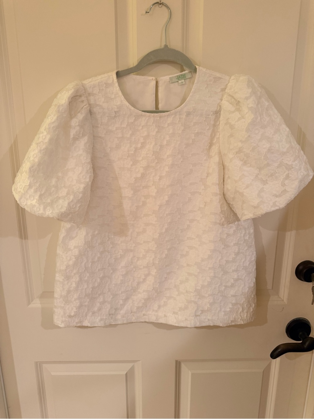 Jade Puff Sleeve White Top - lined